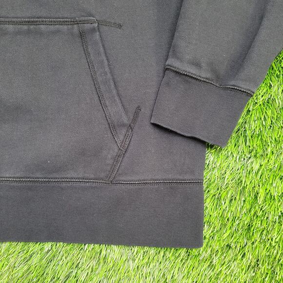 NIKE University-of-Dayton 1/4-Zip Sweatshirt M 22x24 Cropped - Picture 16 of 16